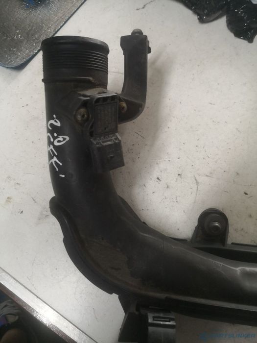 Tubulatura intercooler SKODA SUPERB (3T4) [ 2008 - 2015 ] TDI 16V (BKD, CFFB, CLJA) 103KW|140HP OEM 0281002977