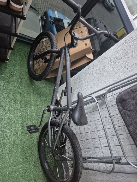 Bmx bike pentru sarituri