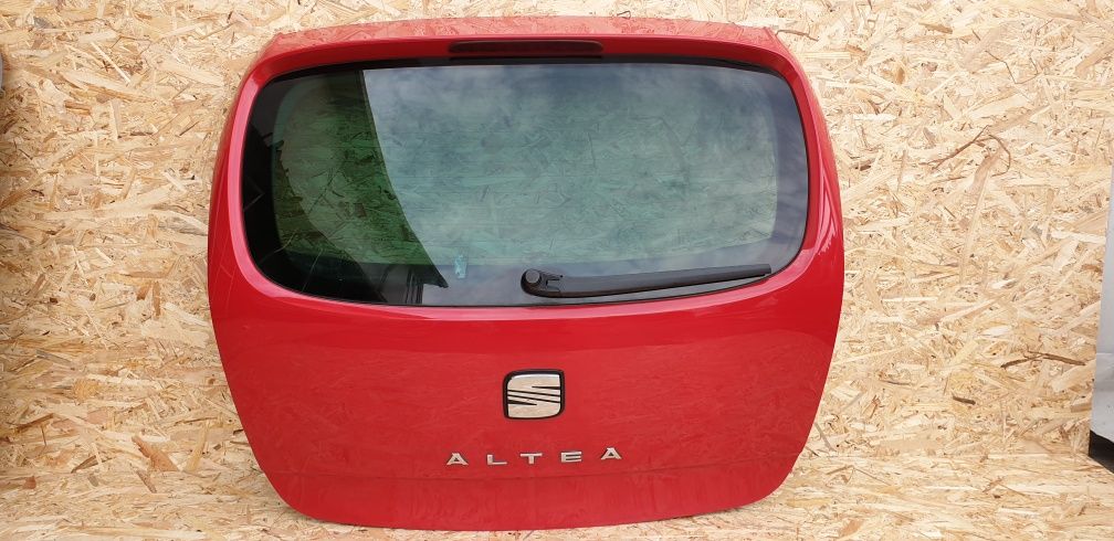 Haion original Seat Altea complet culoare roșie cod LS3H din Rm-Valcea