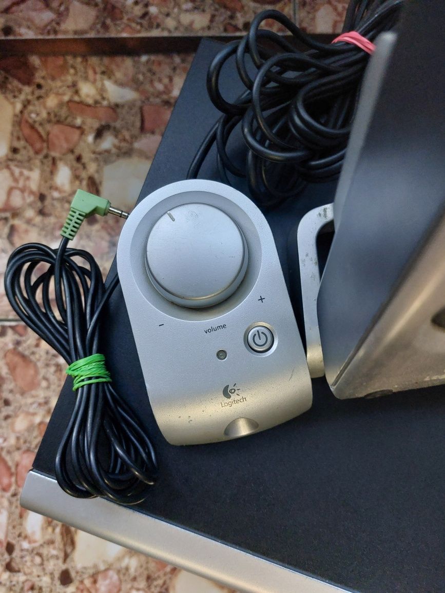 Sistem boxe 2.1 Logitech Z3 40W RMS