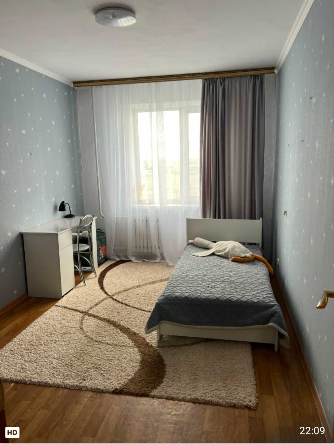 Продам 2-х комнатную квартиру п.Молодежный .Комарова