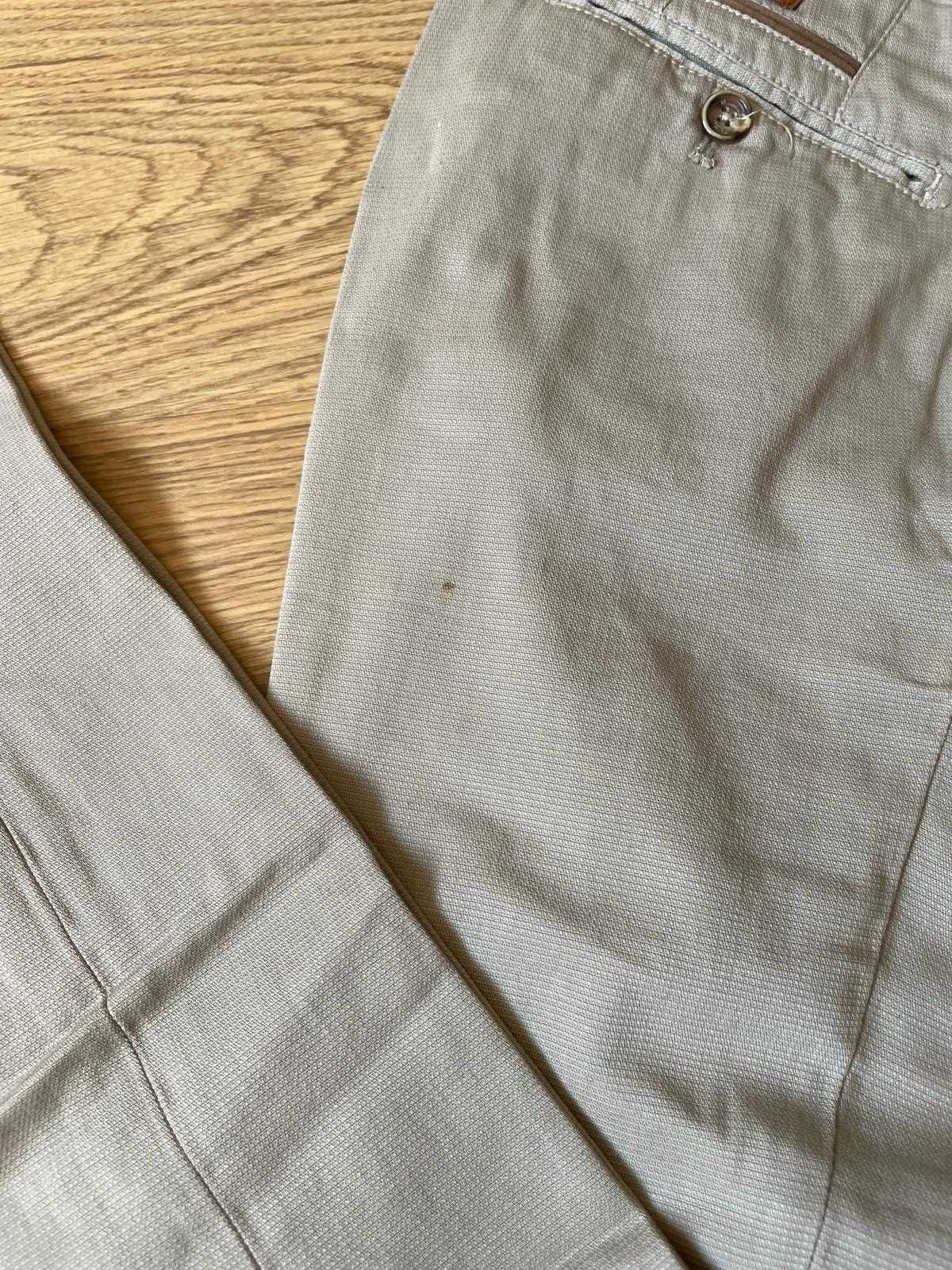 Pantaloni bej Massimo Dutti barbati 38