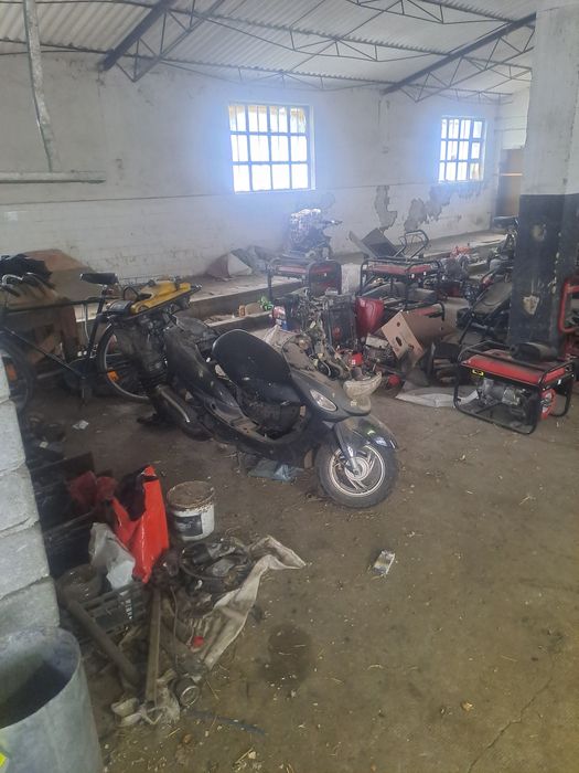 vand diverse piese de schimb