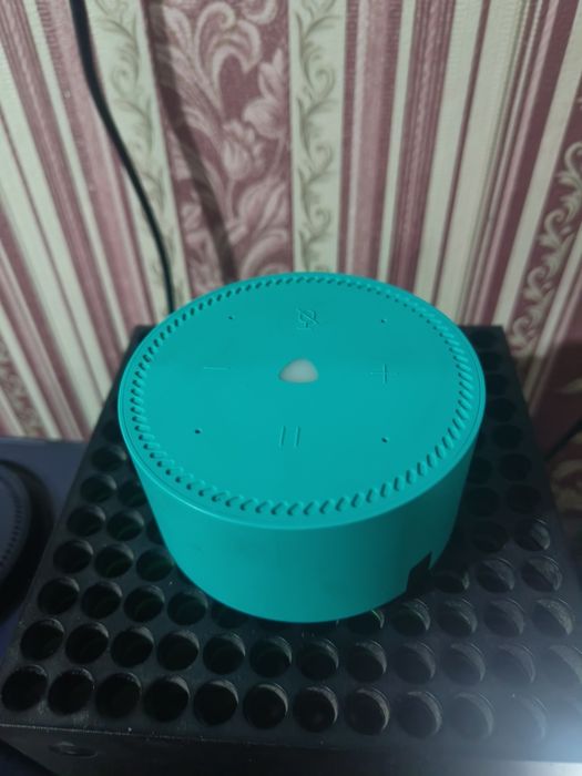 Продам Яндекс Алиса Лайт