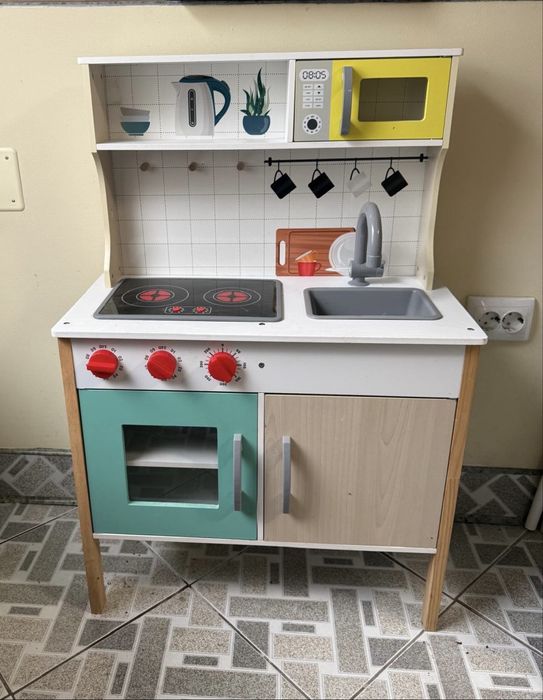 Bucatarie pentru copii.