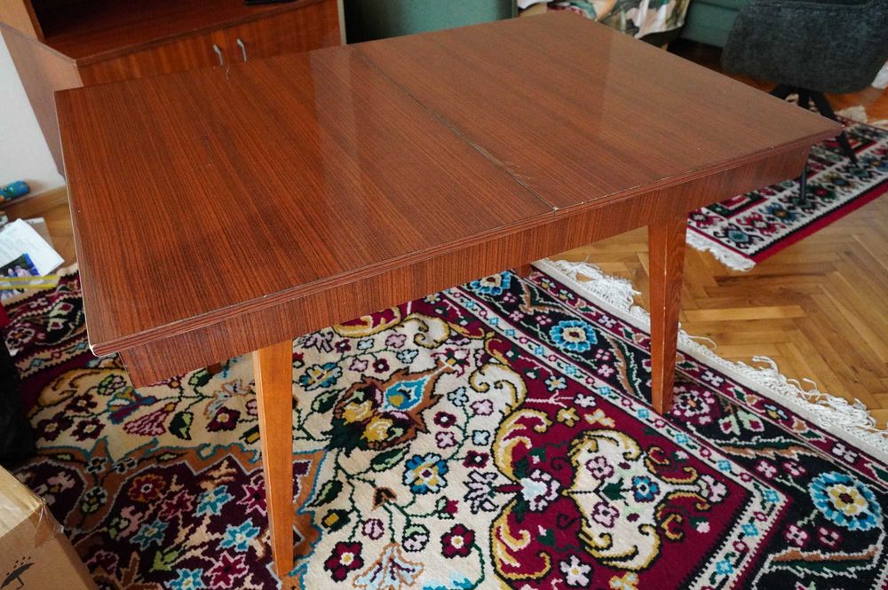 запазени соц мебели