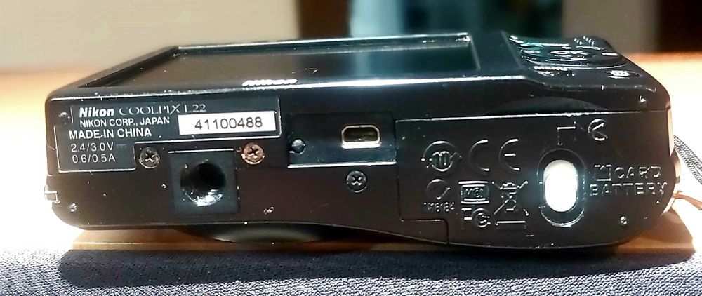 Aparat Foto Digital Nikon Coolpix L22