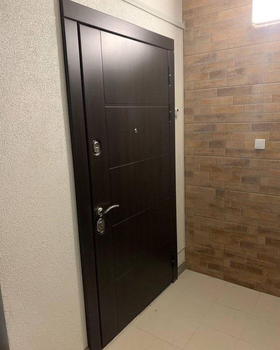 Установка межкомнатных входных дверей