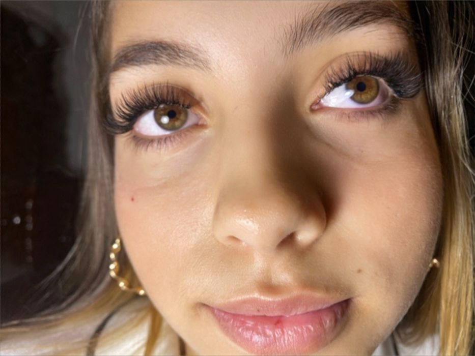 Am nevoie de modele pt aplicat genute in militari