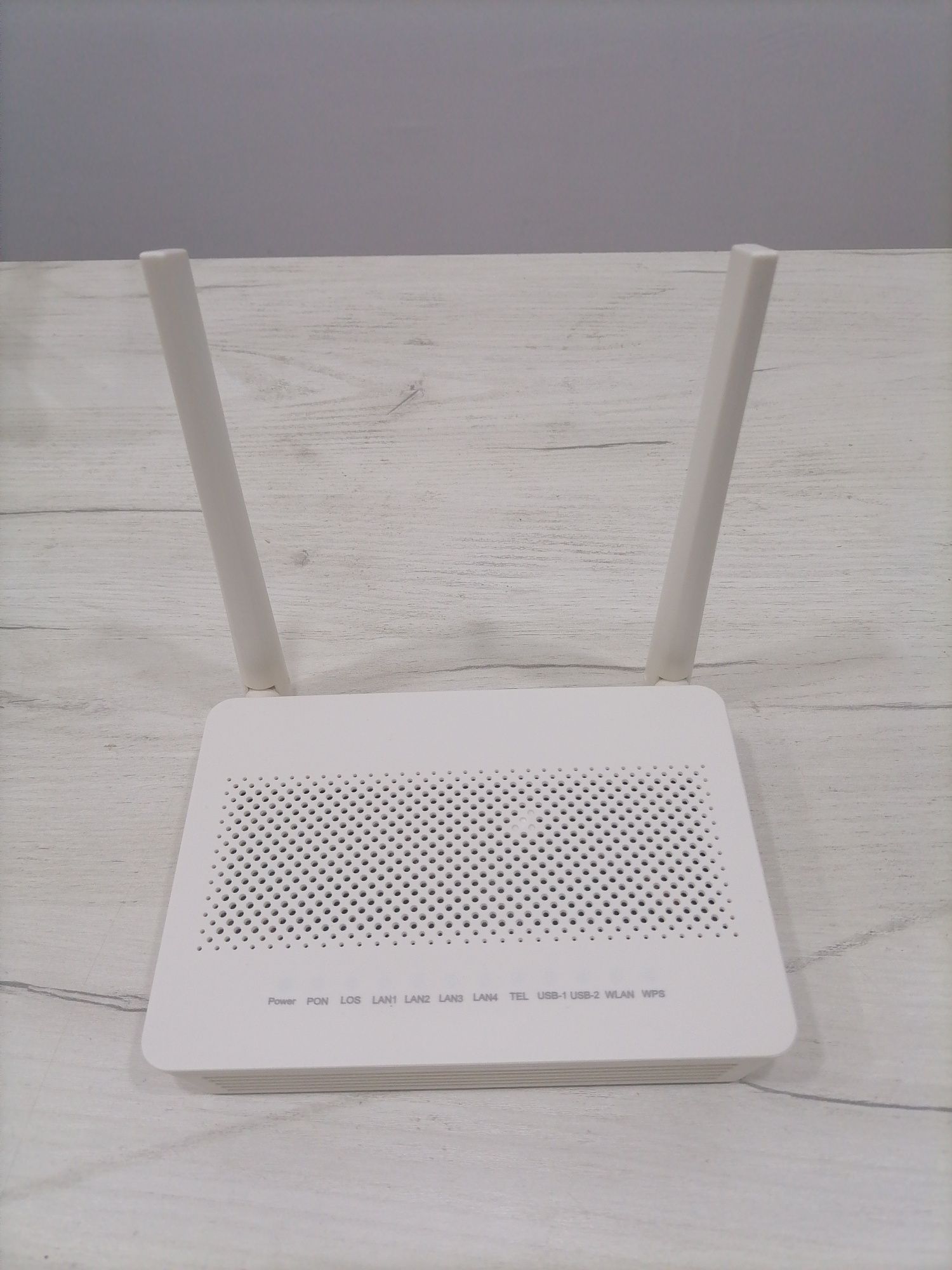 Huawei WIFI 5 EG8145V5 Uzonlinega  tushadi
