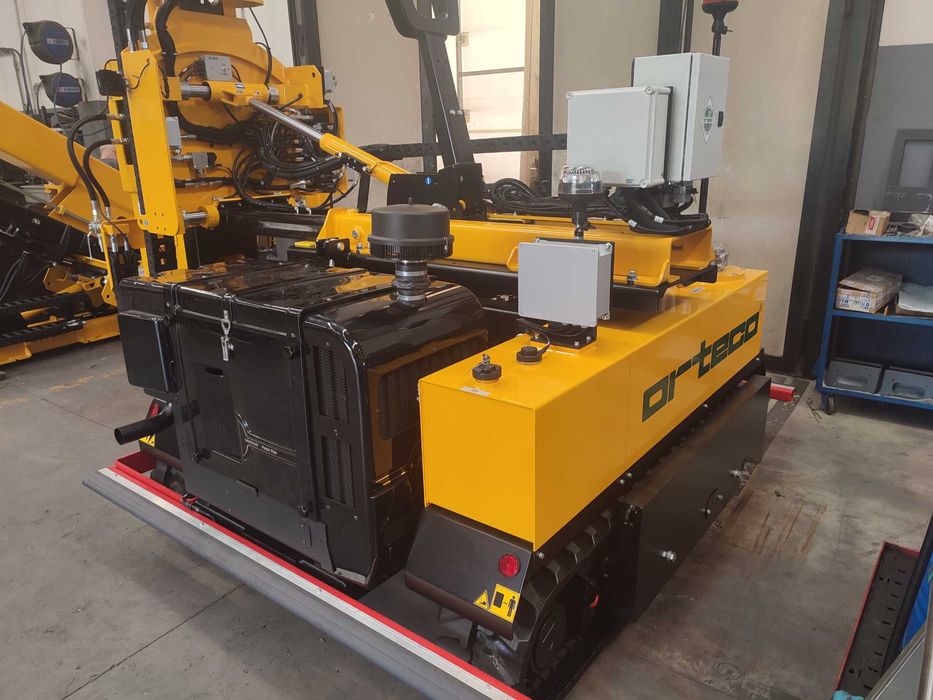 Sonetă, mașină de bătut stâlpi Orteco HD 1500 utilizată