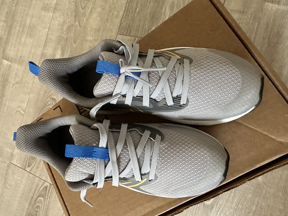 Кроссовки NewBalance ОРИГНАЛ из США на 32 размер