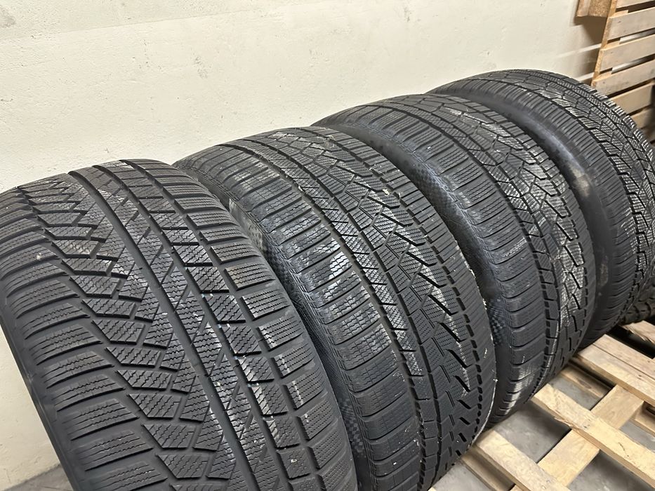 Зимни гуми 285/40/22 Continental