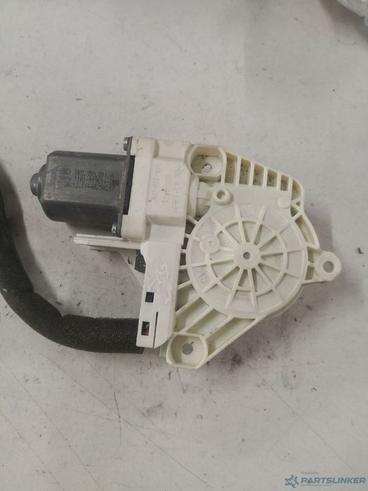 Motoras macara geam stanga spate SKODA SUPERB (3T4) [ 2008 - 2015 ] OEM 8k0959811a