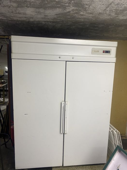 Холодильник двухдверный