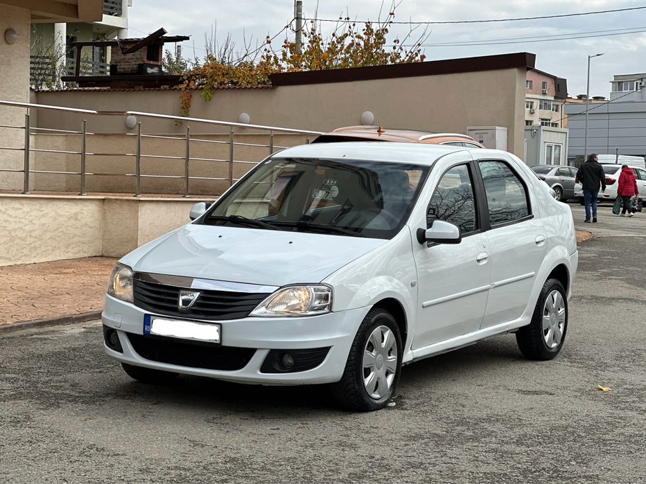 Dacia Logan 2 / 1.5 dCi / 2011 / A.C