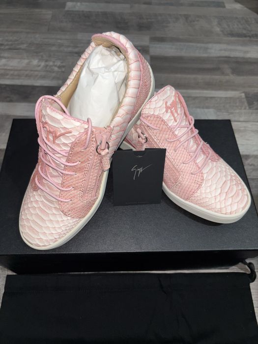 Женски обувки GIUSEPPE ZANOTTI 37