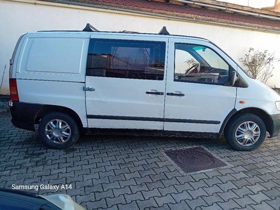 Vând Mercedes VitoW638 1450 € negociabil