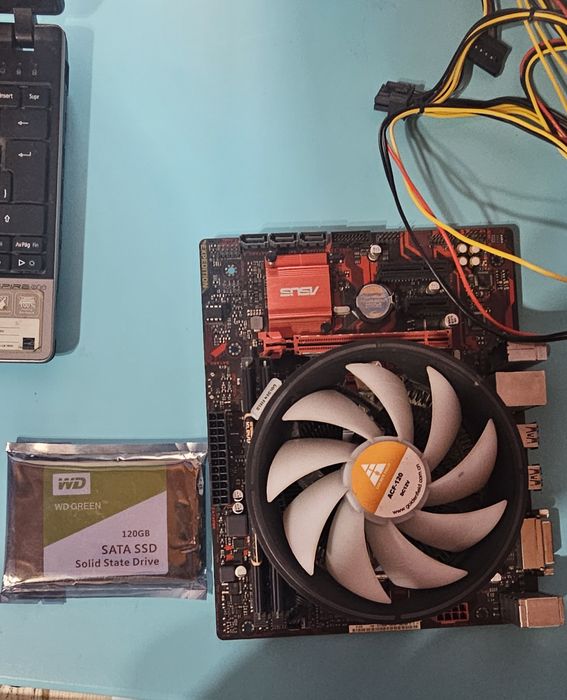 B250 i3 6100 комплект +ssd 120 gb sata +бп