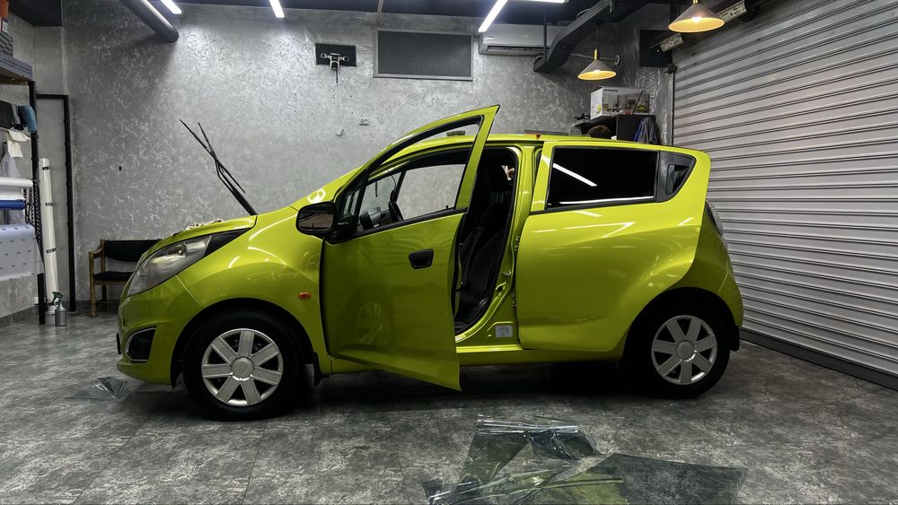 Спарк автомат 2010 краска 60%