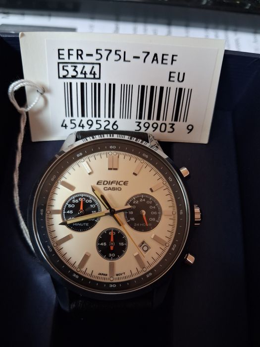 Vând ceas casio edifice