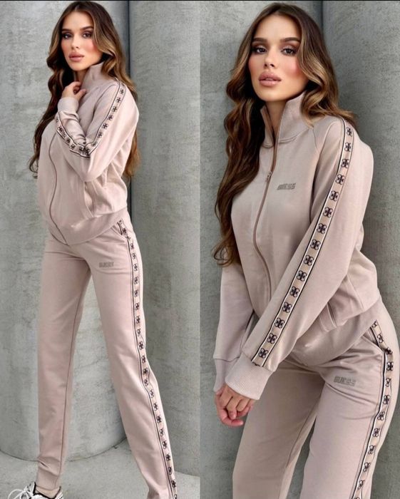 Дамски спортни екипи