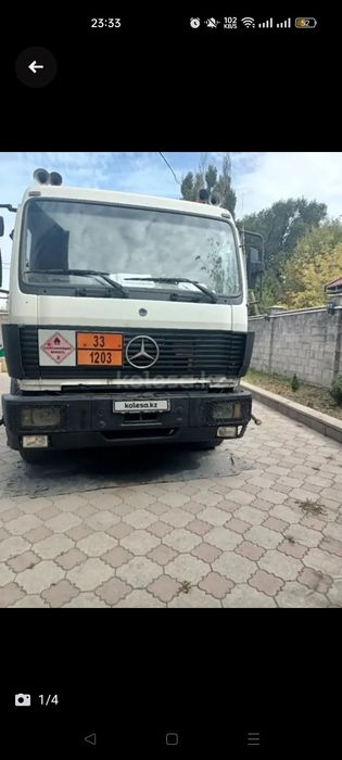 Продам Бензовоз Мерседес