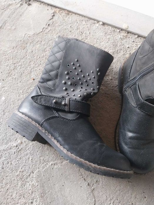 Cizme imblanite pentru fetite