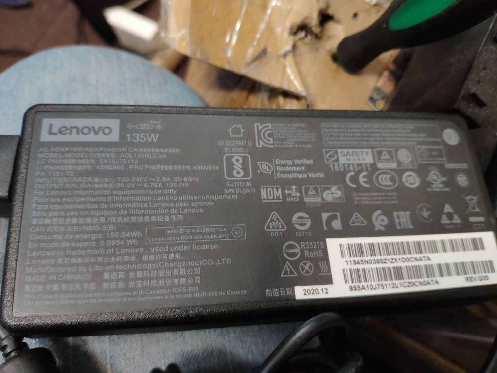 Incarcator Lenovo 20V 45W