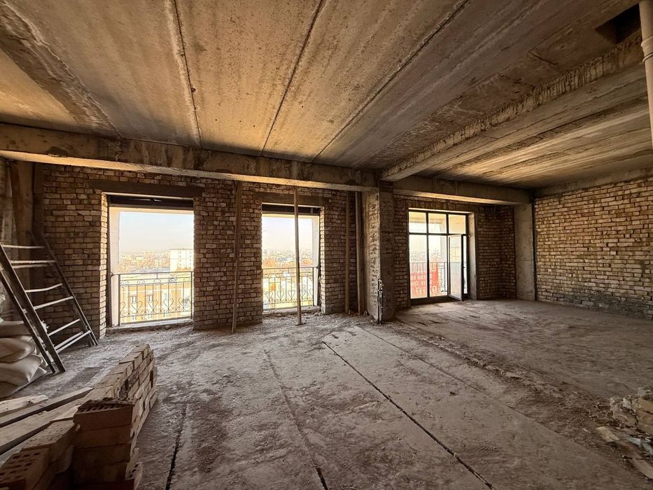 ЖК "Барокко" - Гидрометцентр, 110 кв.м. коробка