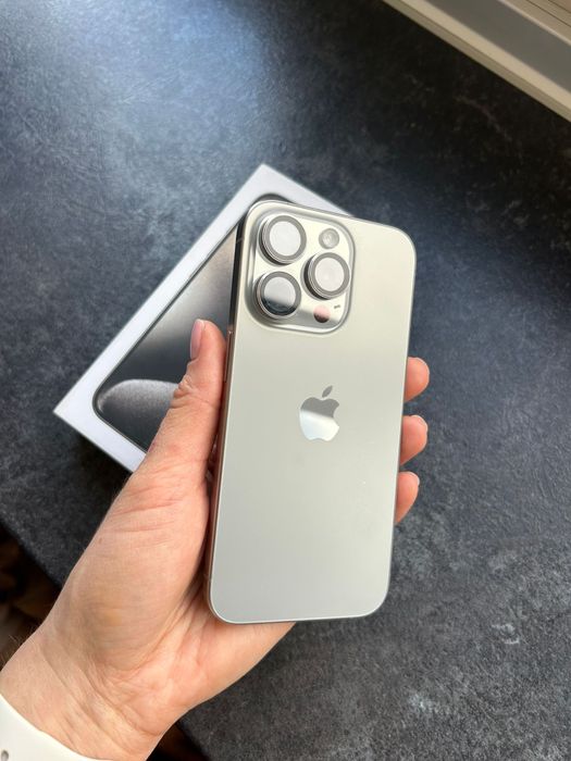 Iphone 15 pro Natural Titanium 256 GB