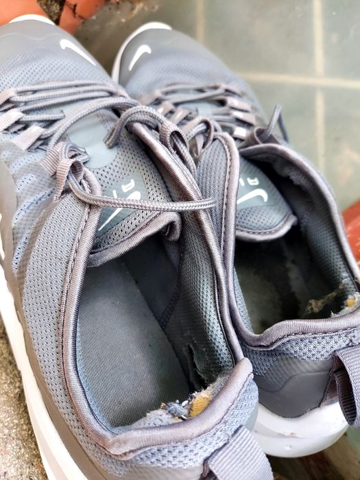 Pantofi sport Nike mărimea 45