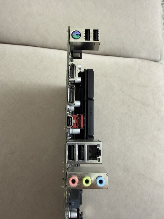 Материнская плата Gigabyte B660 DS3H DDR4