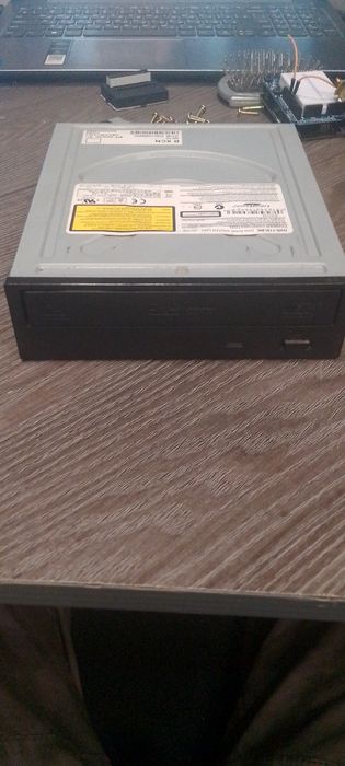Дисковод компьютерный