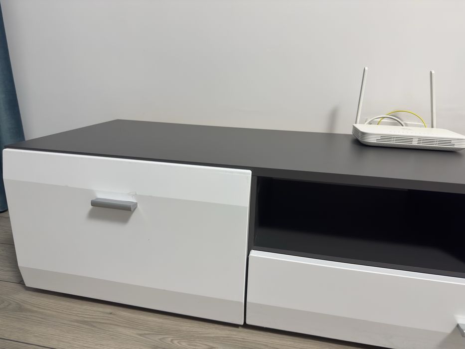 Dulap cu sertare/consola