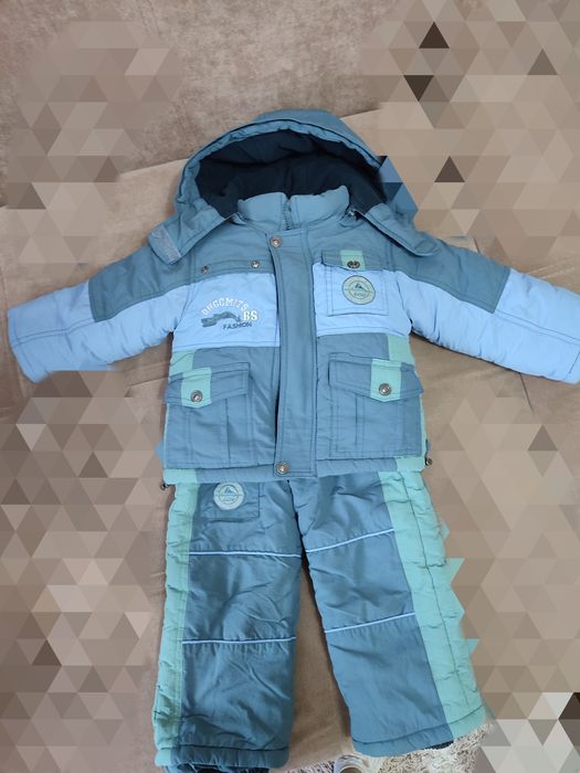 Продам детский зимний комбинезон