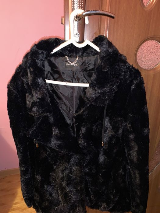 Blanita si pantofi de dama Calvin klein nr 40