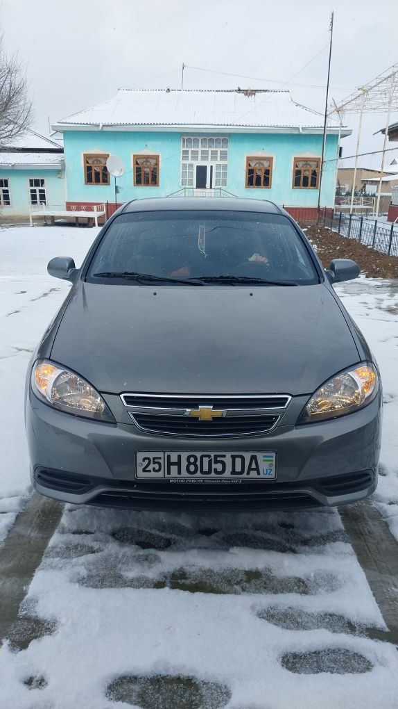 Avto mashina Laseti Jentra