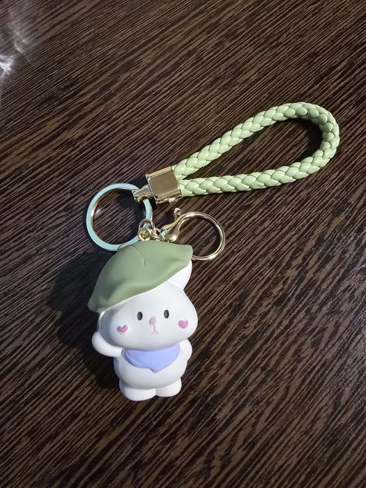 Breloc Iepuraş Lotus