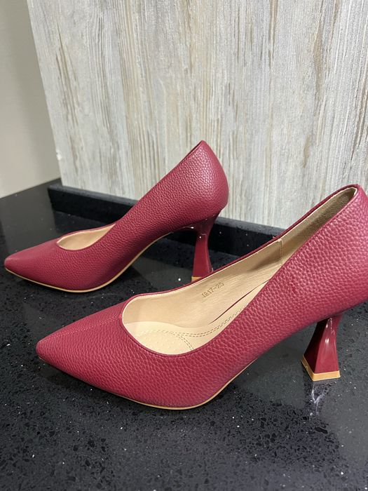 Туфли лодочки 38р.