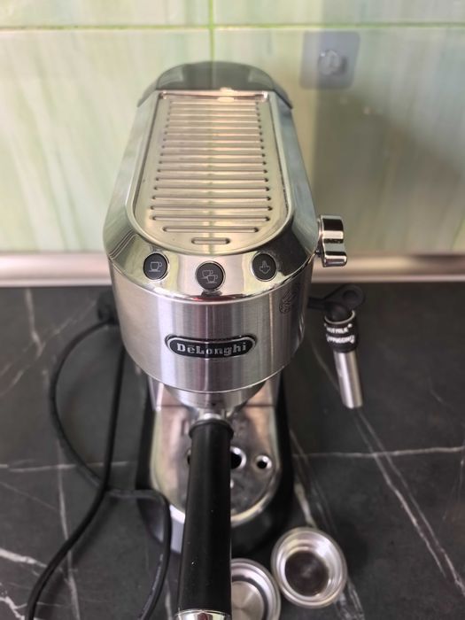 Delonghi Dedica + accesorii