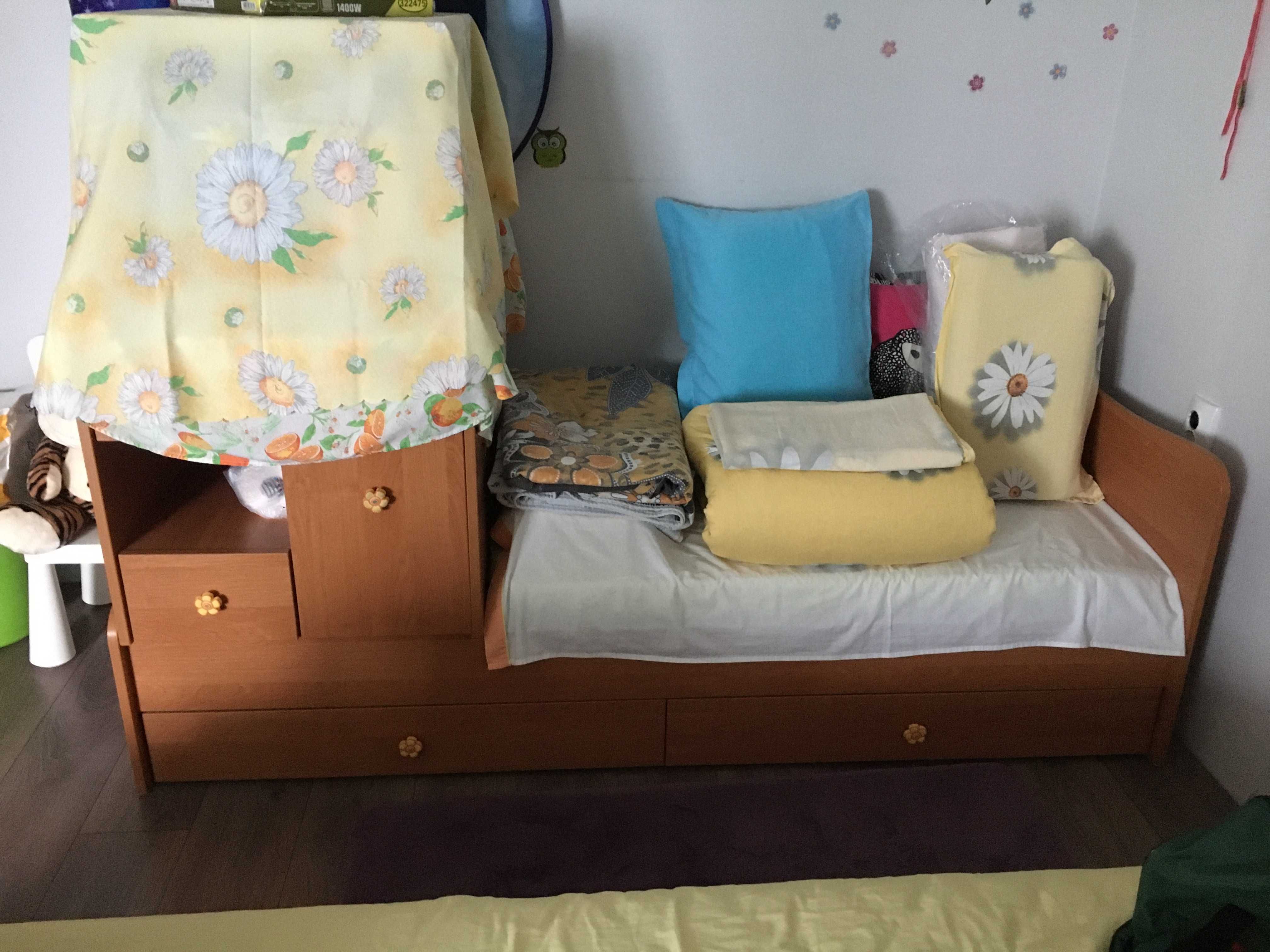 Lorelli Minimax кошара, легло и бюро + матрак и подматрачни рамки