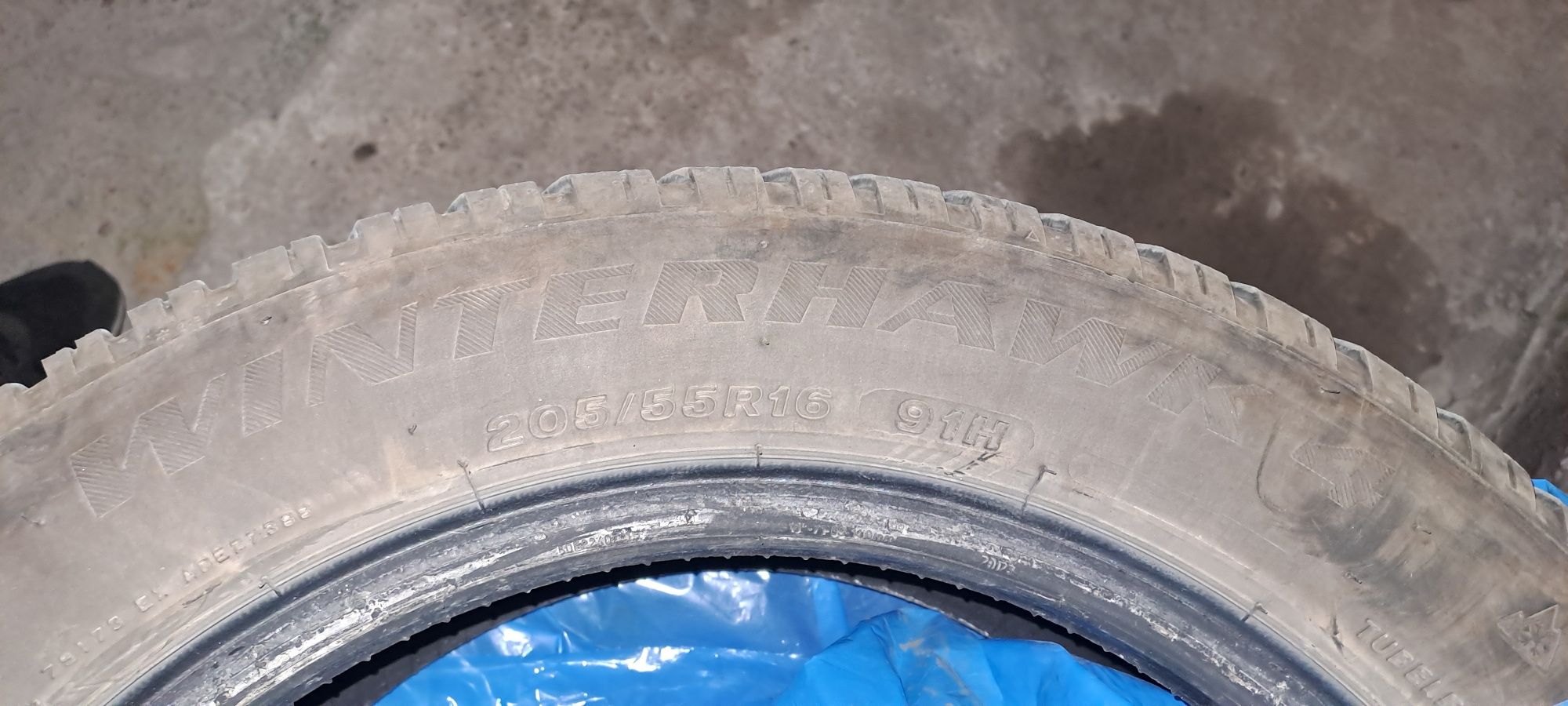 Зимни гуми Firestone winterhawk 255/55 R16