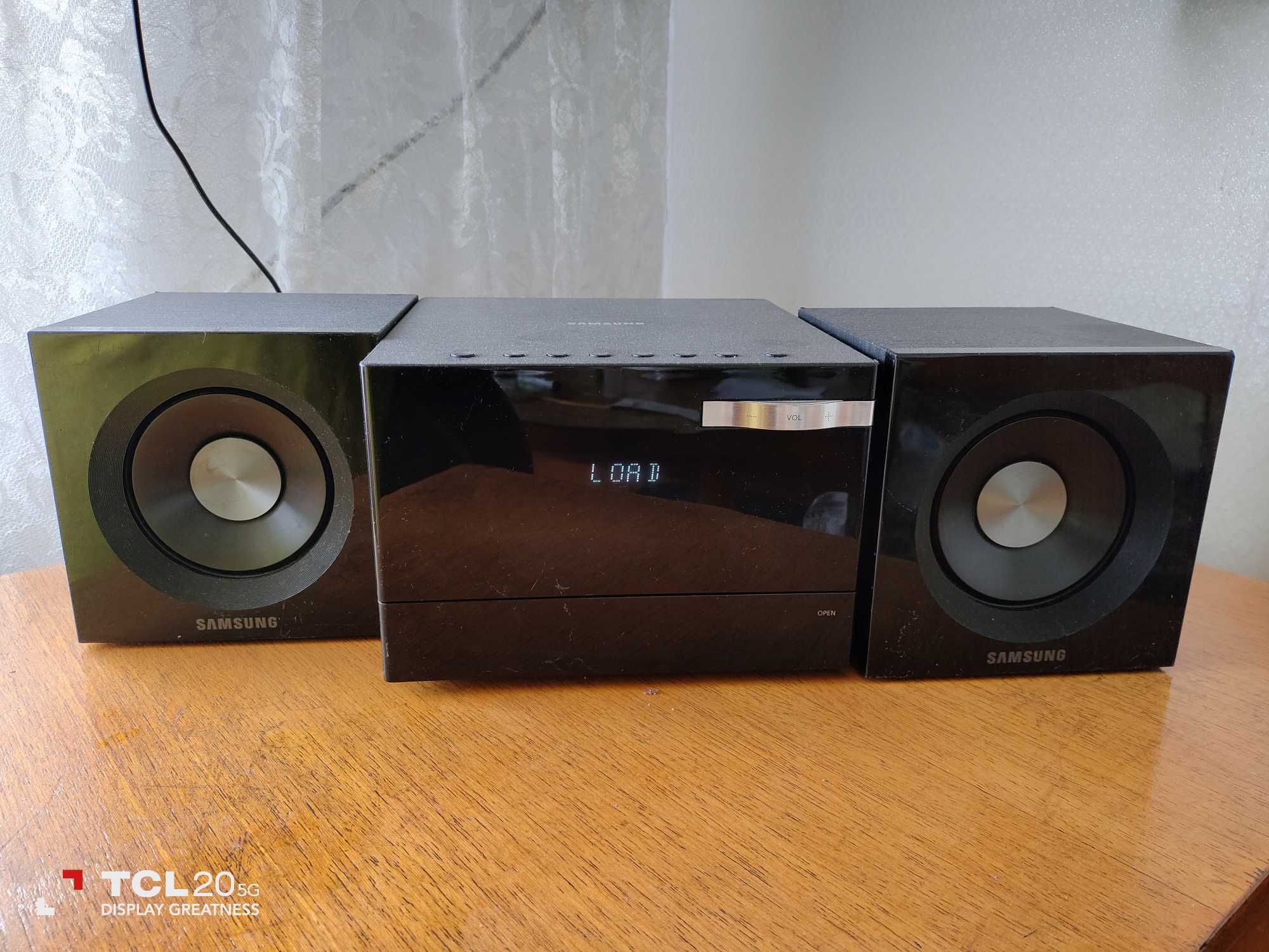 Samsung MM-D320 HiFi Micro System