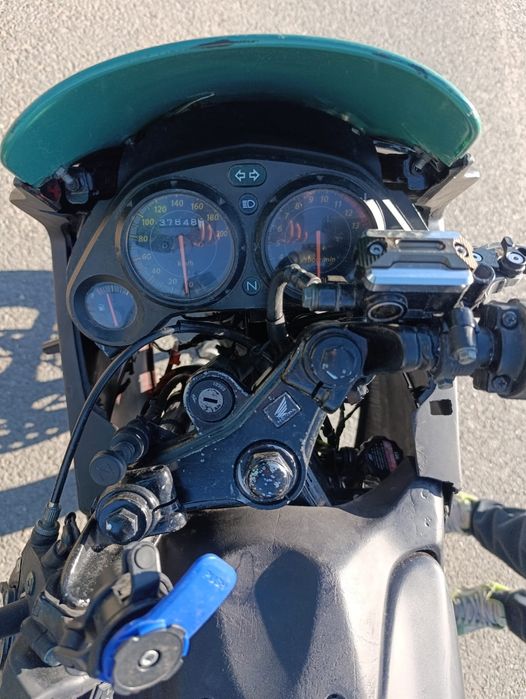 Vând honda cbr 125