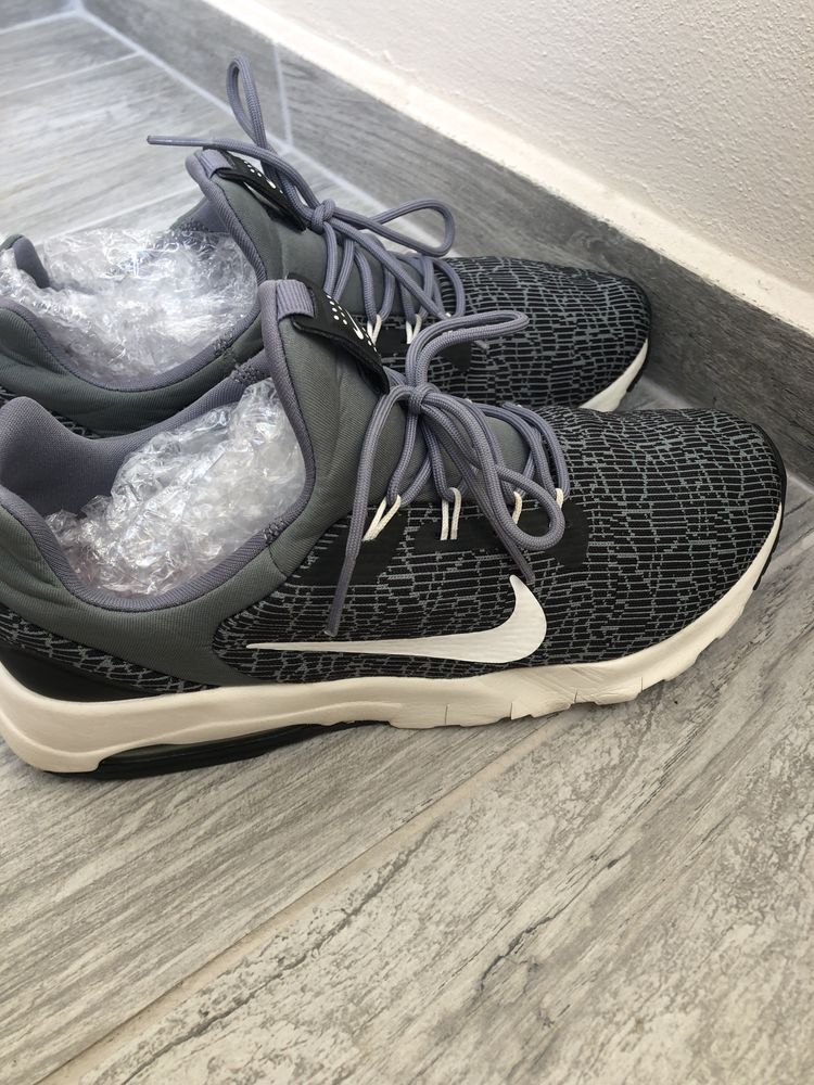 Маратонки Nike air