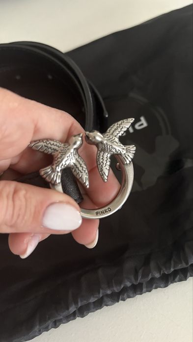 Страхотен Колан Pinko