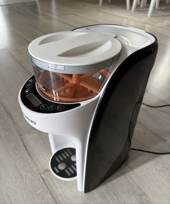 Espressor de lapte praf formula pro advance de la babybrezza