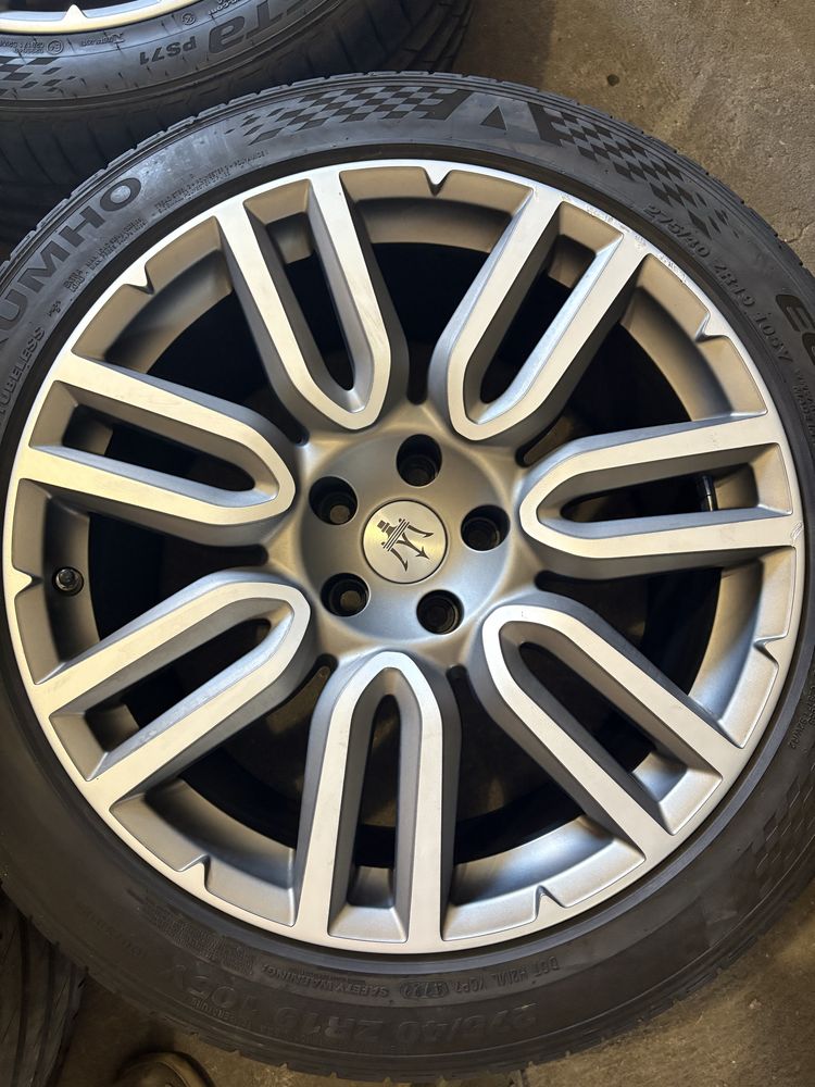 Джанти с гуми за Maserati Gibli 19