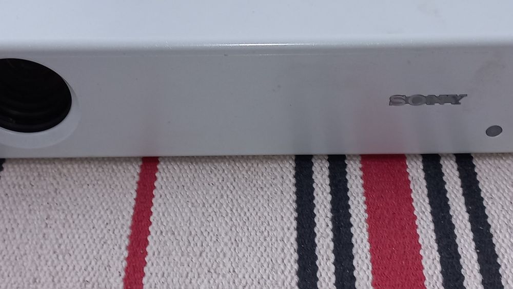 Видеопроектор Soni